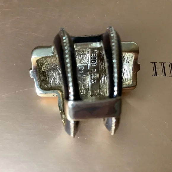 Heidi Daus New Century Crystal & Enamel Art Deco Ring  White Black SZ 10 - Picture 9 of 13